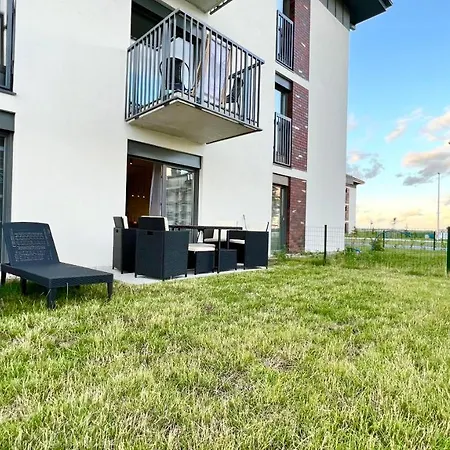 Apartament Z Aneksem I Ogrodkiem 60 M2 - Polwysep - Ar Apartment
