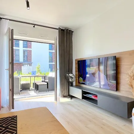 Apartment Apartament Z Aneksem I Ogrodkiem 60 M2 - Polwysep - Ar *